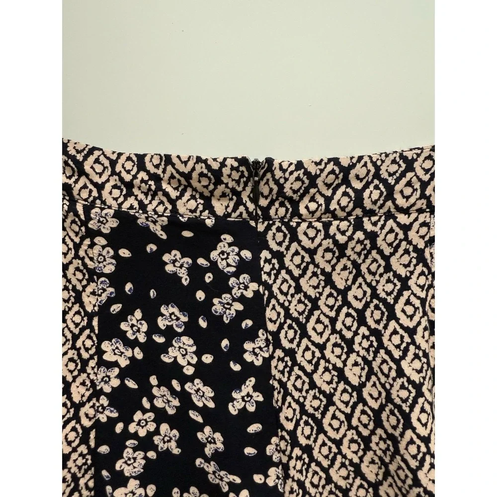Miami Dark Floral Mini Skirt Womens Medium Y2K 90s Summer Casual Travel Twee